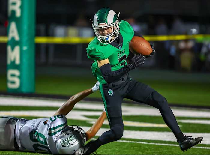 De La Salle vs St Mary's October 7, 2022 Photo-Ralph Thompson22